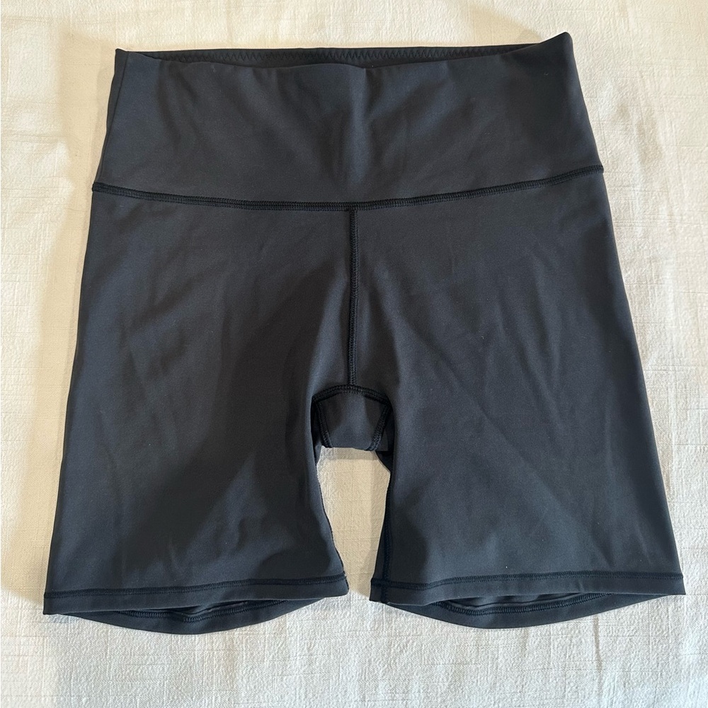 Skims Biker shorts Size Medium